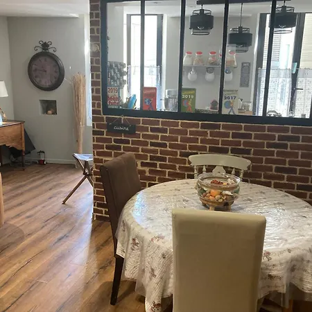 Coup De Coeur Avec Terrasse A 5 Minutes Des Arenes Apartamento Nîmes
